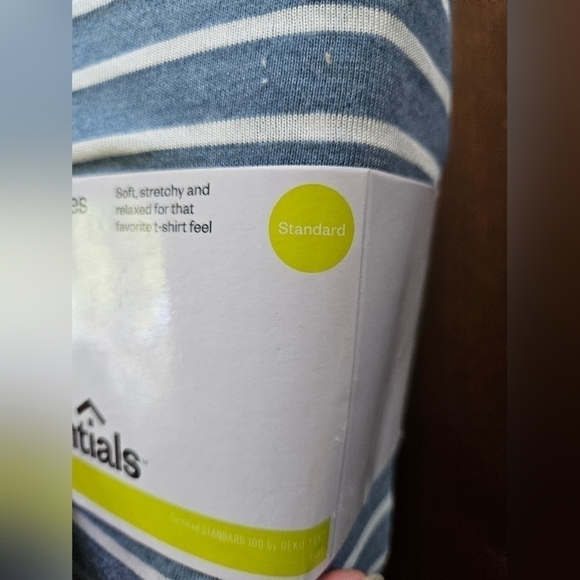 Room essentials pillowcases - Picture 3 of 4